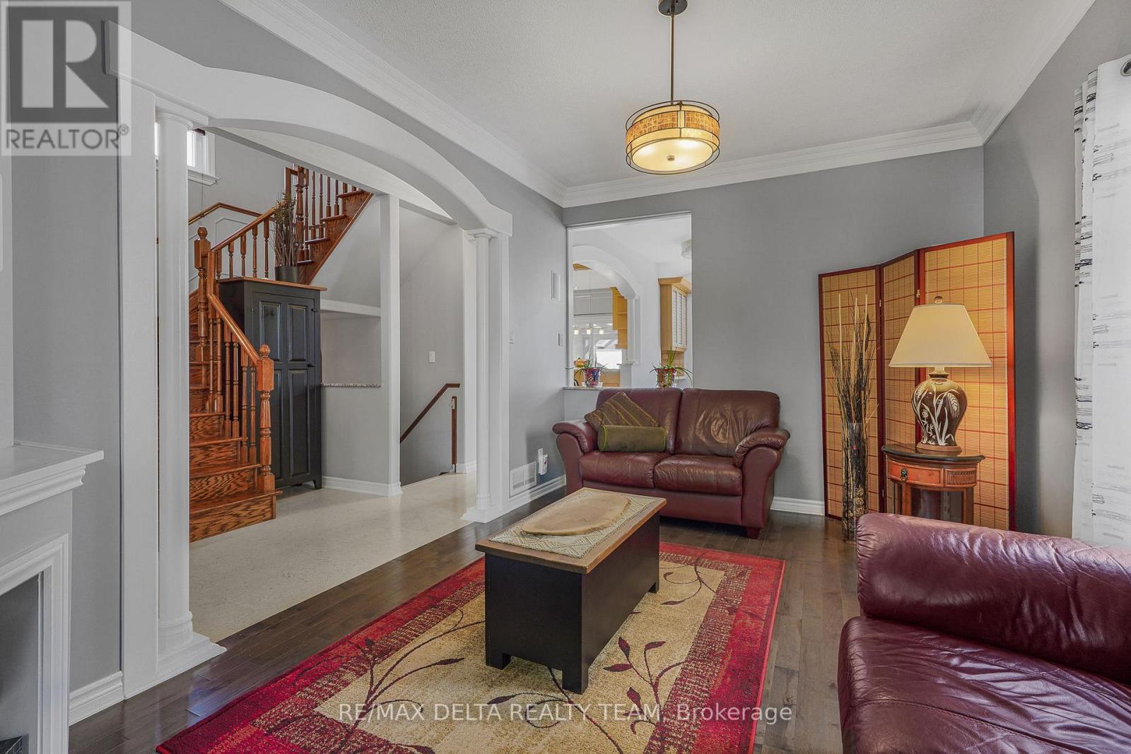 2040 SUNLAND DRIVE - 11