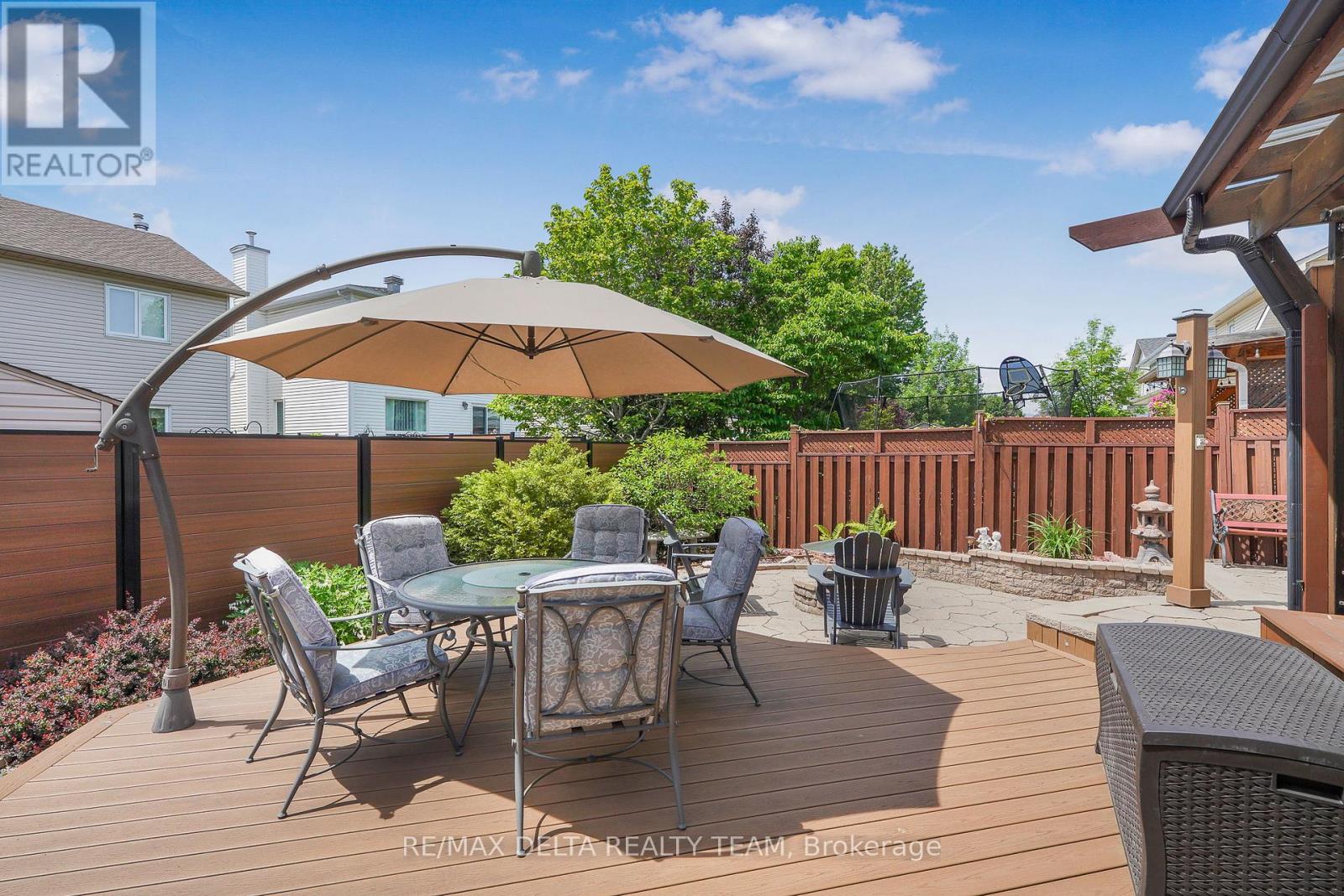 2040 SUNLAND DRIVE - 27