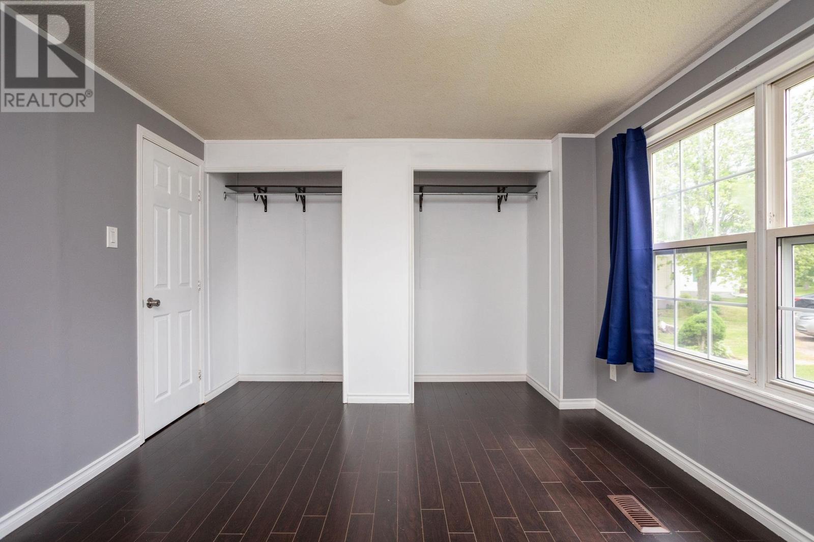 10 Port Place - 18