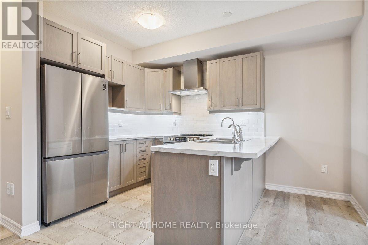 #93 445 ONTARIO STREET S - 14