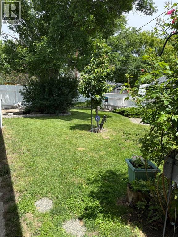 1325 13 Avenue S — photo 18