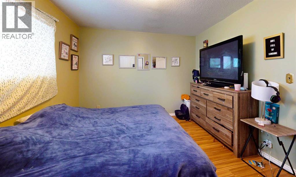 10314, 101A Avenue - 6