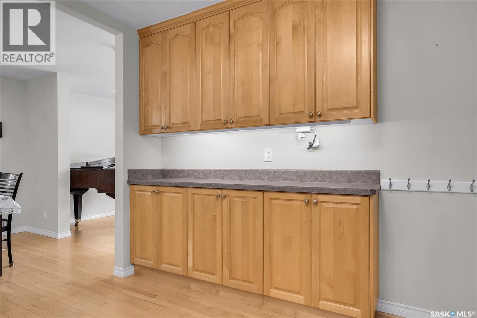 77 Potter CRESCENT — photo 15
