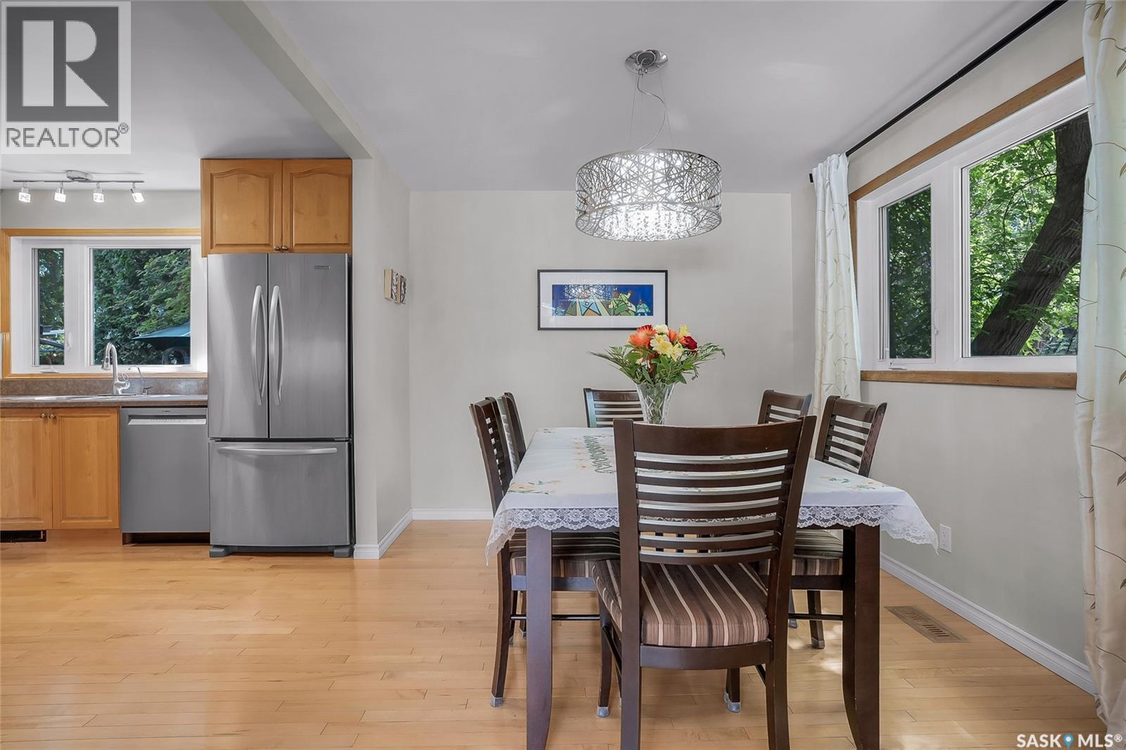 77 Potter CRESCENT — photo 9
