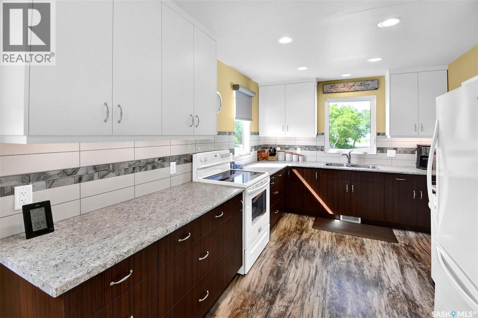 LINDBERG ACREAGE BLACKSTRAP - 12