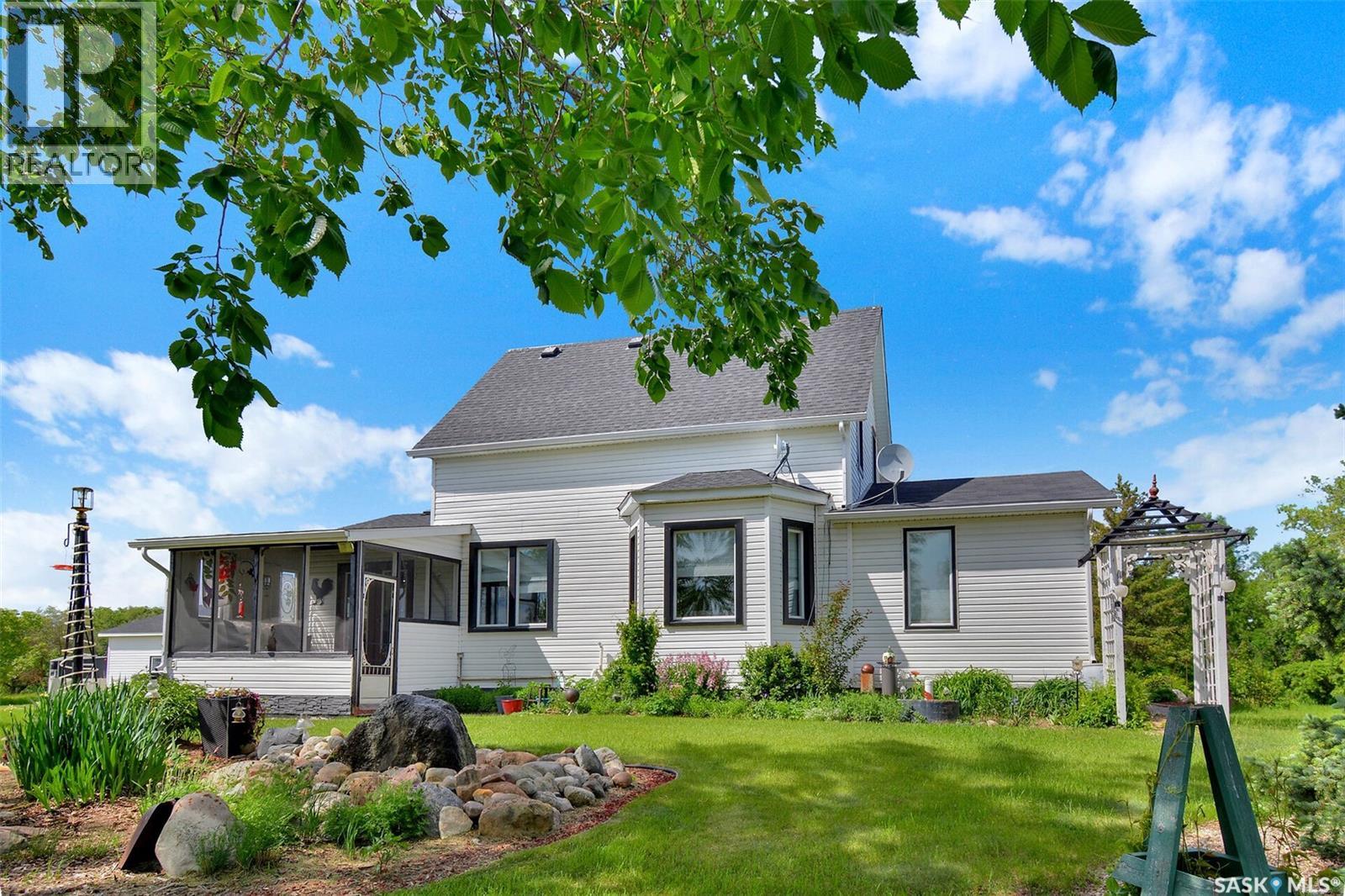 LINDBERG ACREAGE BLACKSTRAP - 8