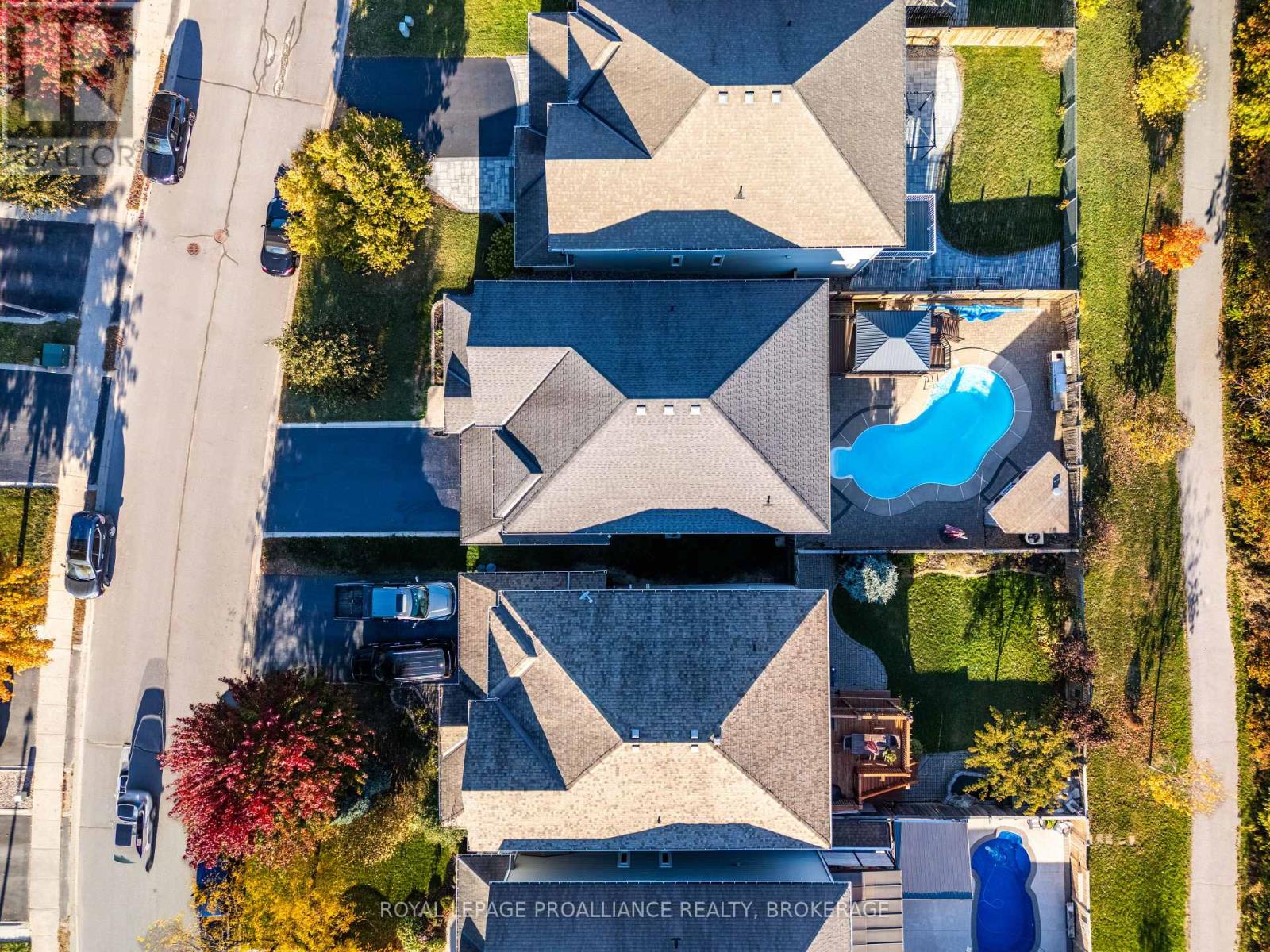 675 FIELDSTONE DRIVE - 48
