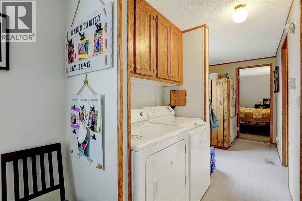 10301 99 Avenue - 11