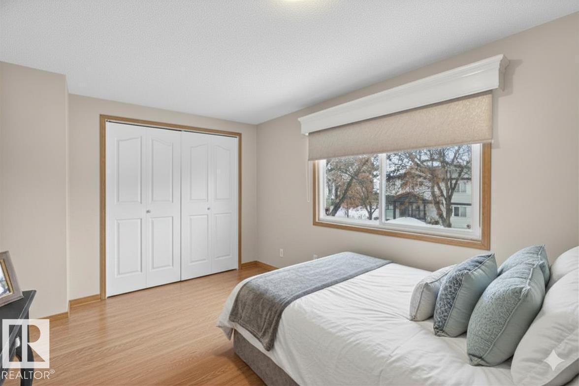 14648 54 ST NW - 11