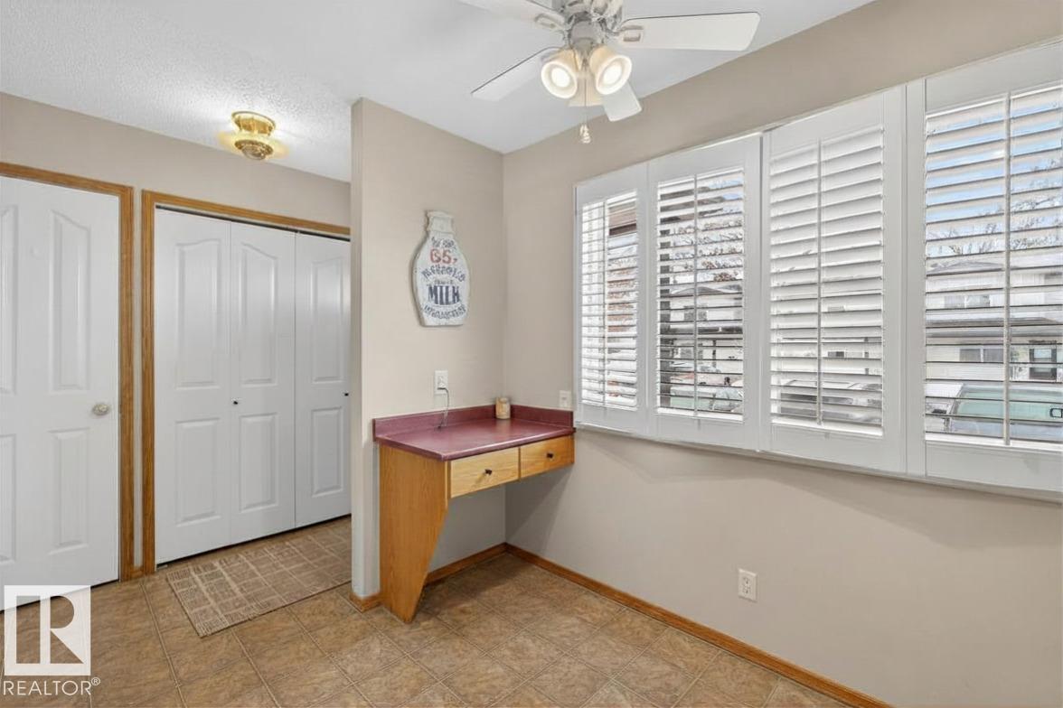 14648 54 ST NW - 4