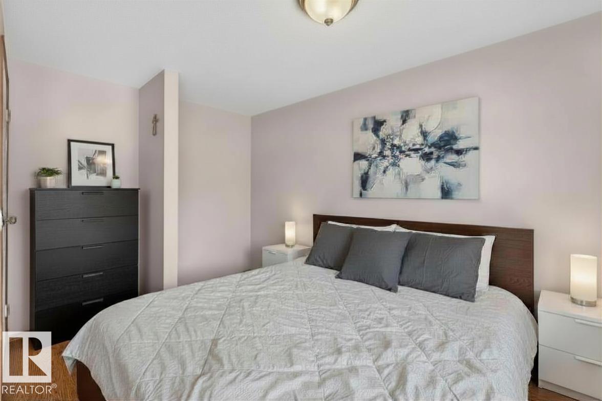 14648 54 ST NW - 13