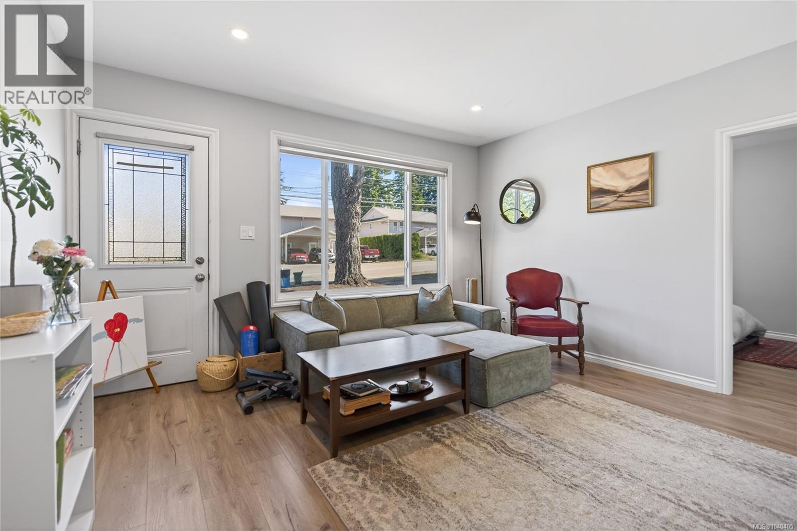 745 Evergreen Rd - 3