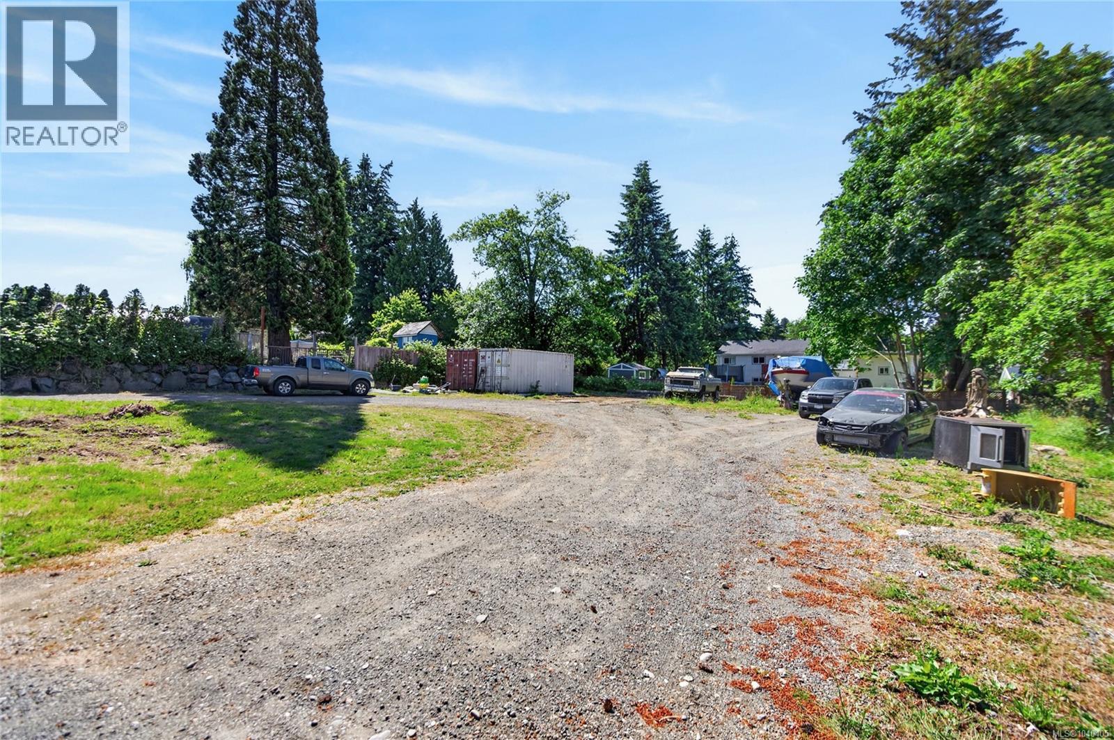 745 Evergreen Rd - 38
