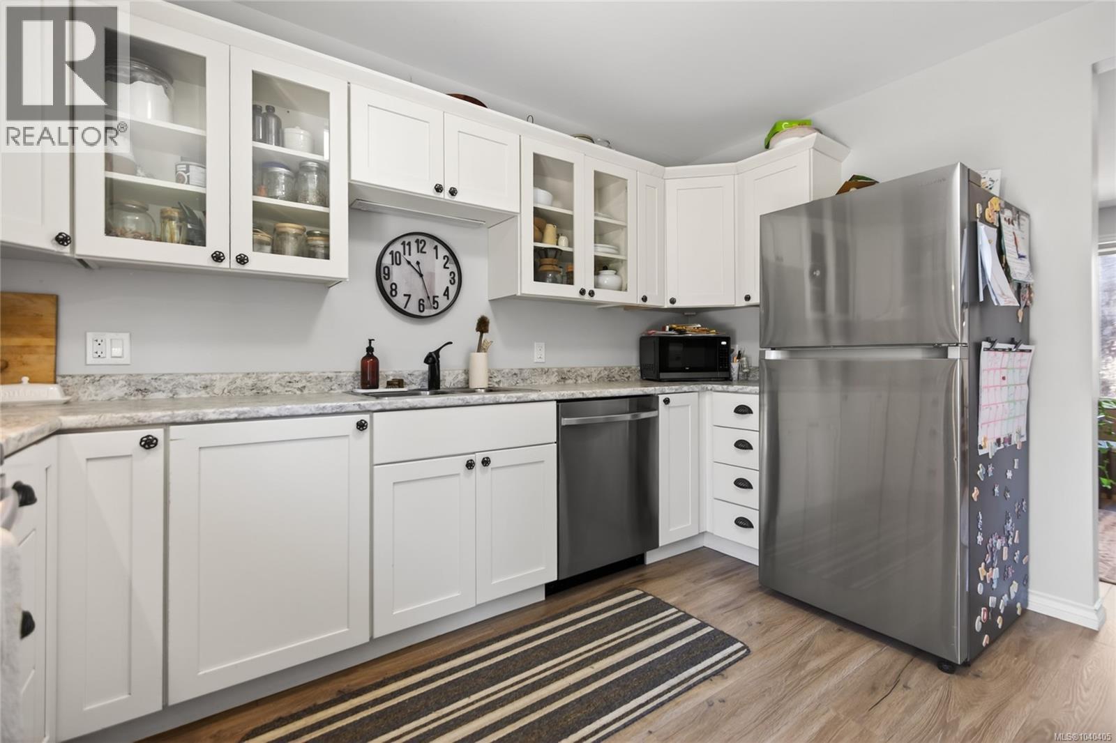 745 Evergreen Rd - 9