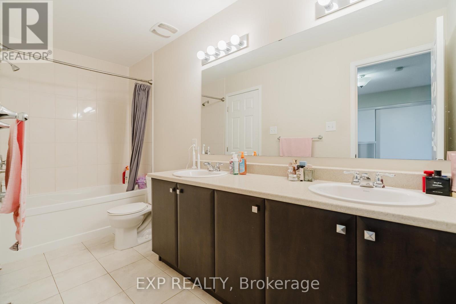 3721F RIVERBREEZE STREET - 19