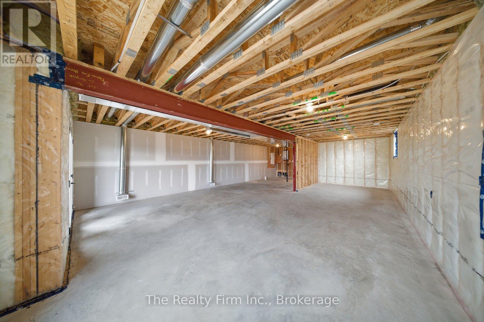 483 GILLESPIE STREET - 24