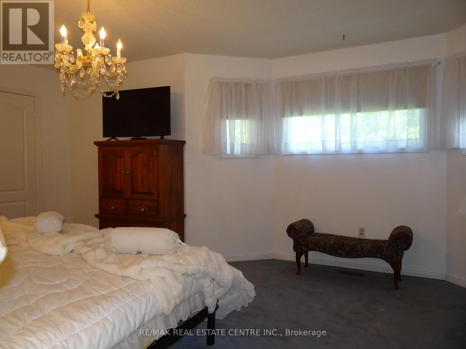 42 DAVIS CRESCENT - 15