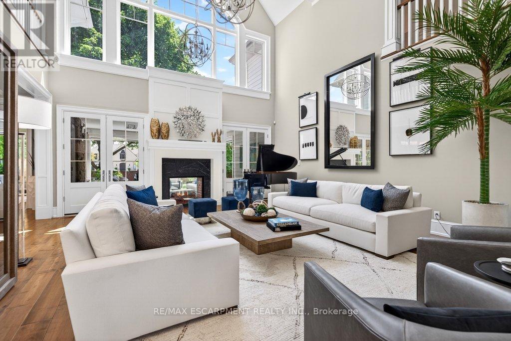 162 FRUITLAND AVENUE - 4