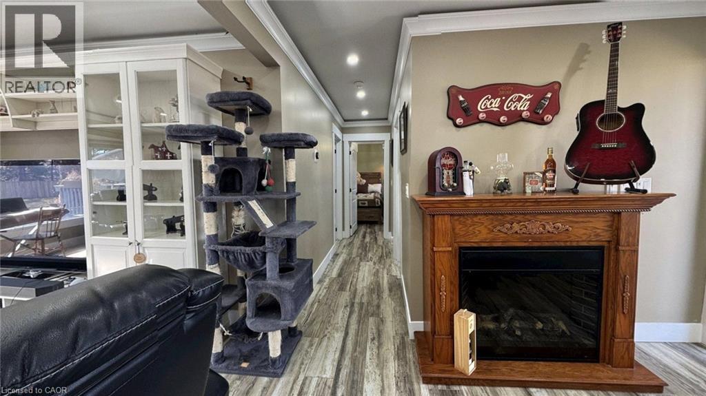 813 SEACLIFF Drive - Image 14