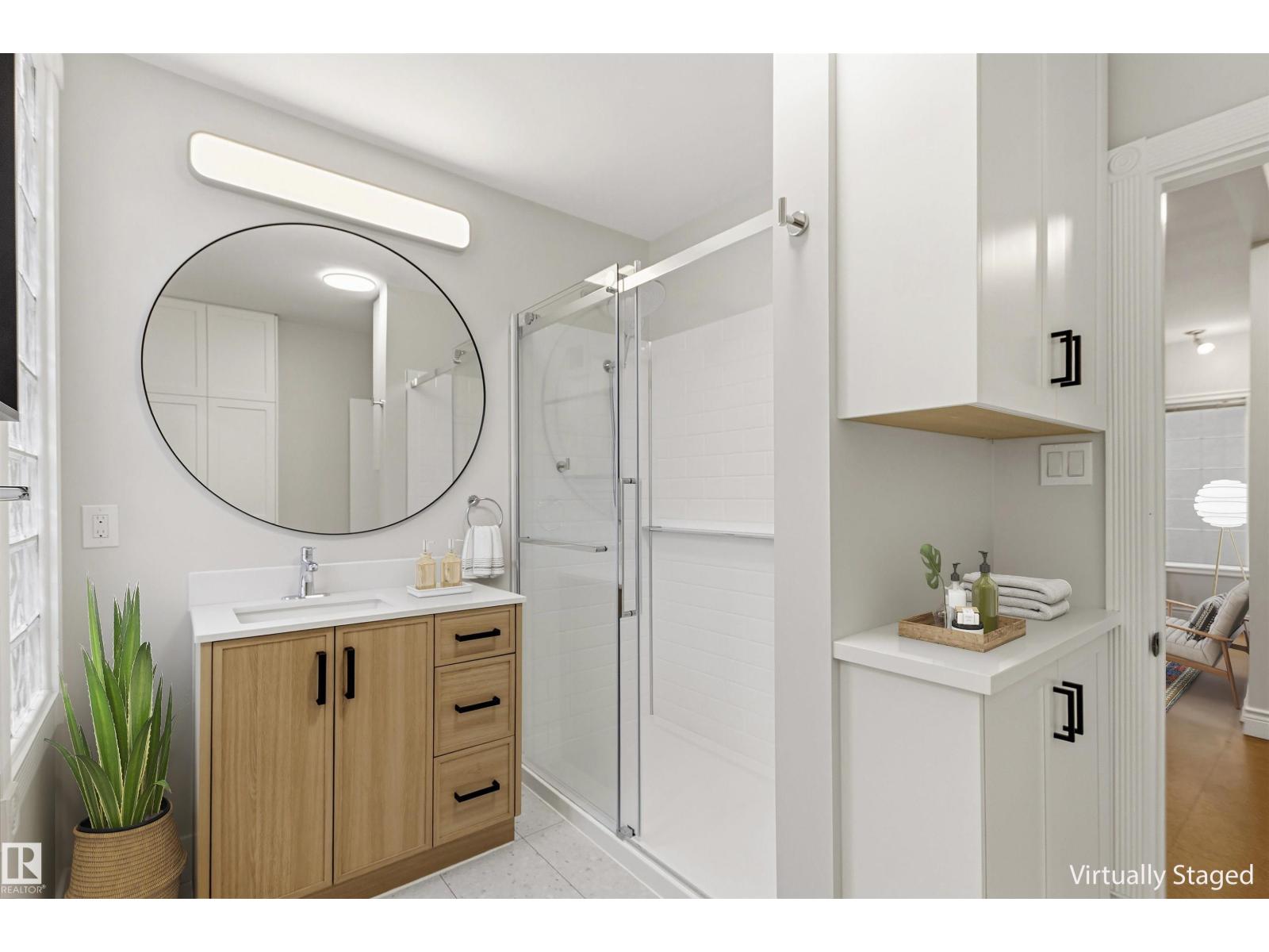 10628 73 AV NW — photo 17