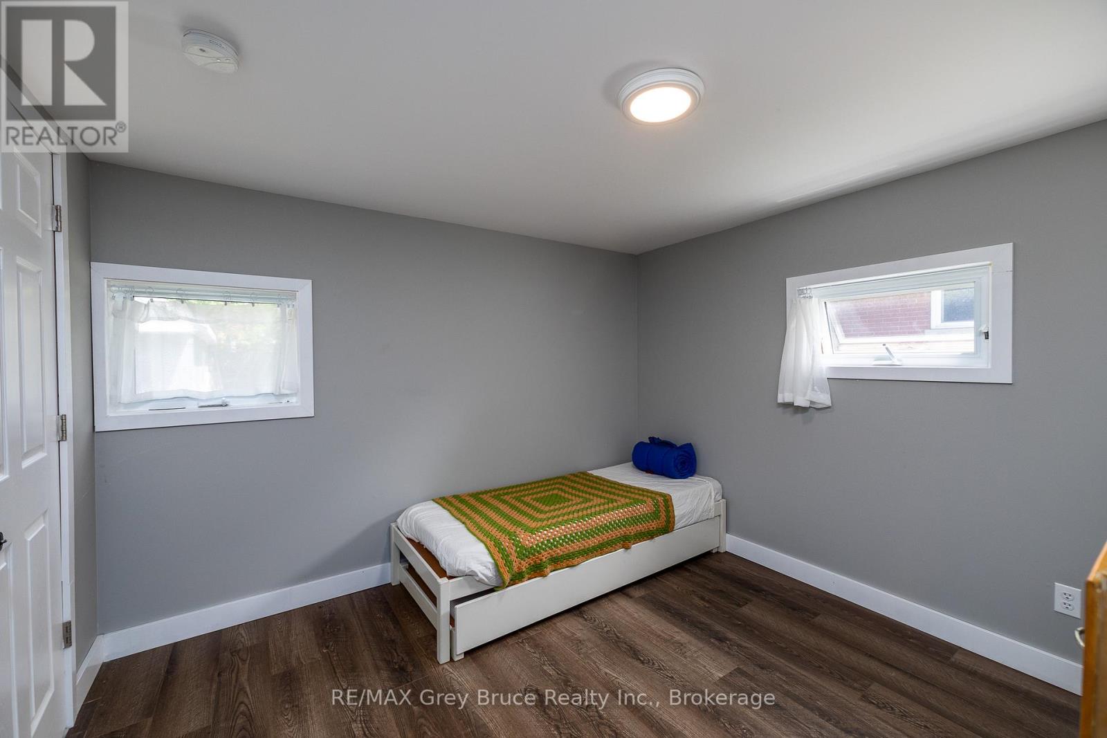 177 2ND AVENUE SW - 17
