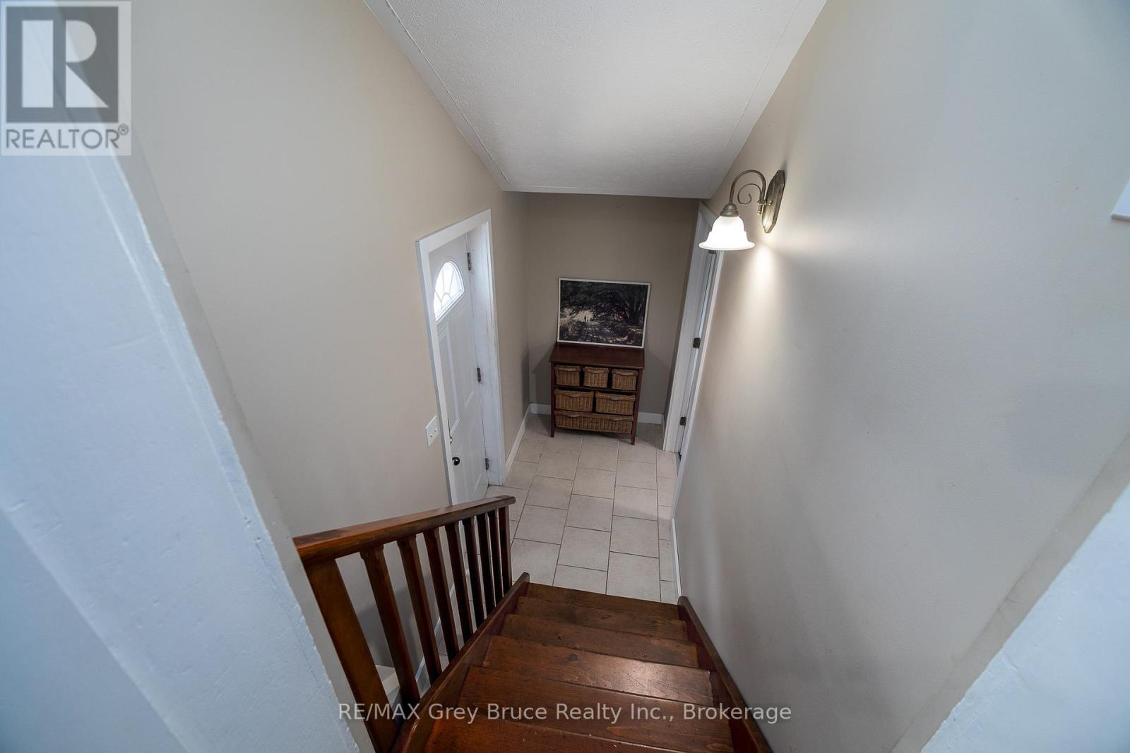 177 2ND AVENUE SW - 19