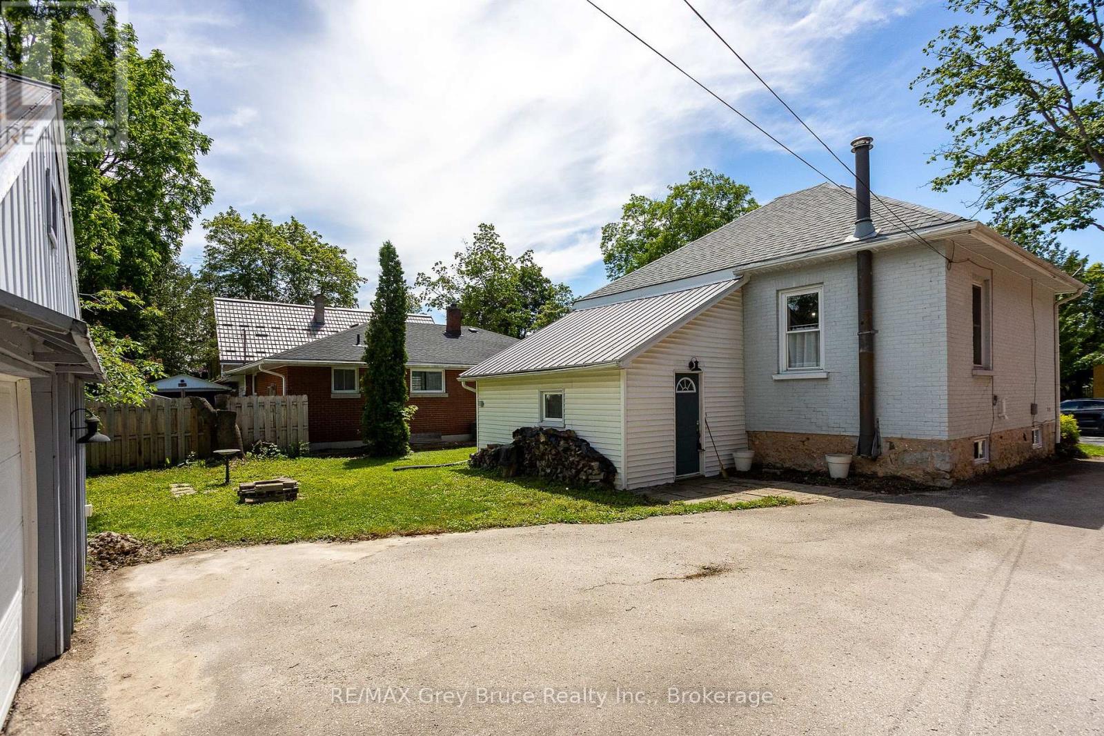 177 2ND AVENUE SW - 35
