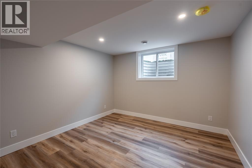 3576 BRITT BOULEVARD - 36