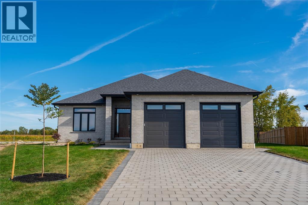 3555 PAUL CRESCENT - 1