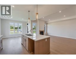 3555 Paul Crescent, Plympton Wyoming, ON N0N1E0 Photo 10
