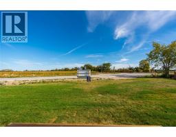 3555 Paul Crescent, Plympton Wyoming, ON N0N1E0 Photo 32