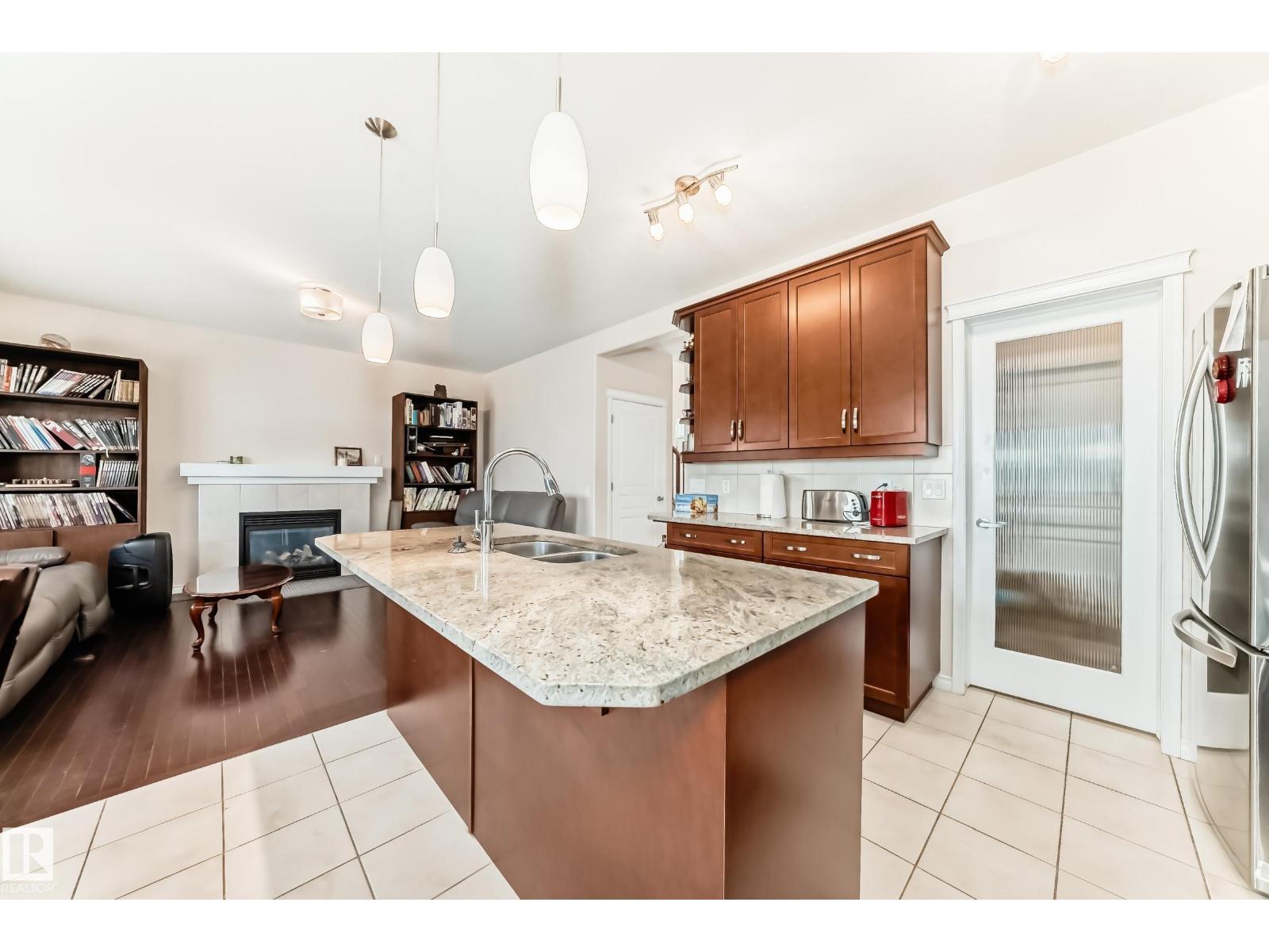 8730 180A AV NW - 13