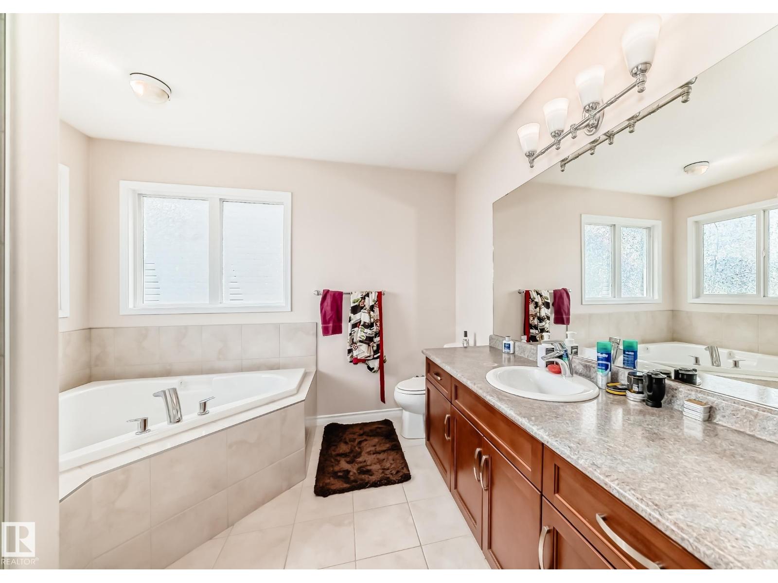 8730 180A AV NW - 16