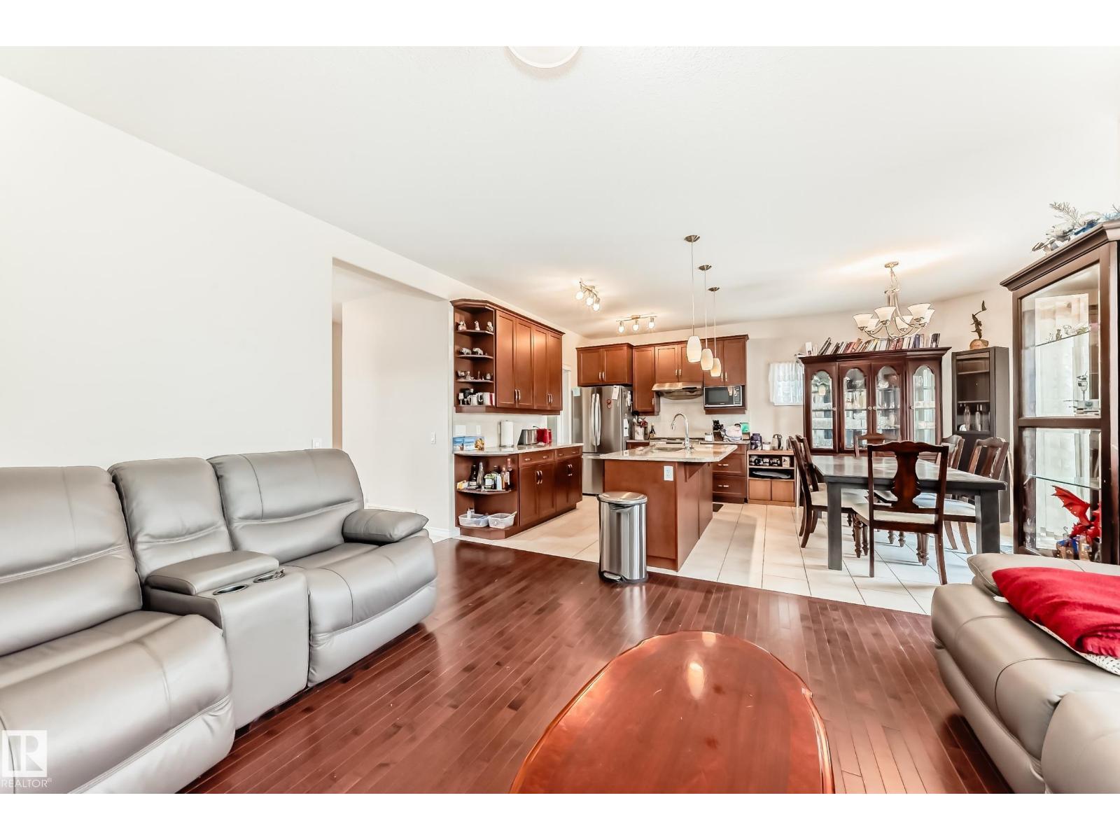 8730 180A AV NW - 6