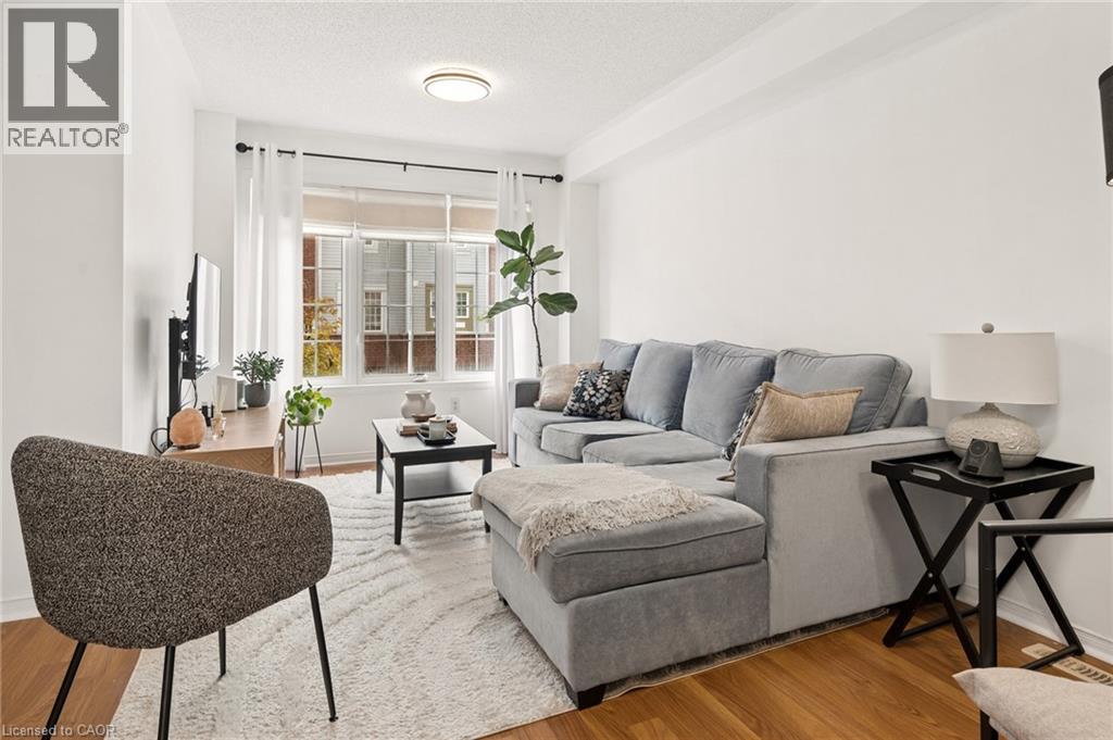 #35 1790 FINCH Avenue - 10