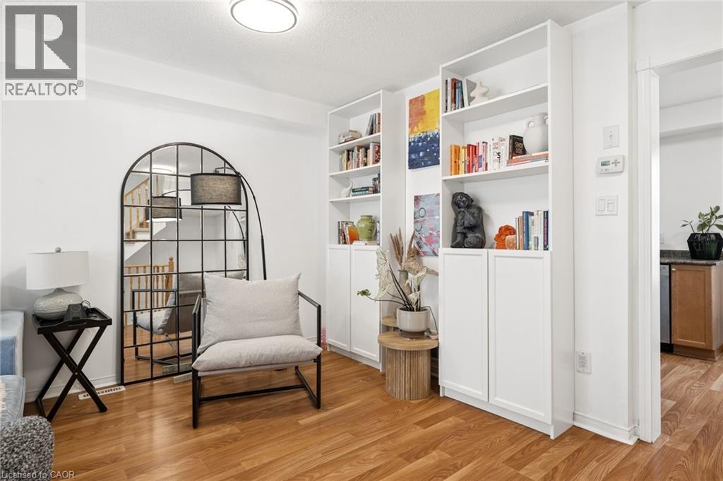 #35 1790 FINCH Avenue - 12