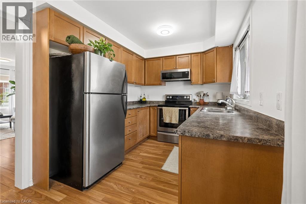 #35 1790 FINCH Avenue - 15