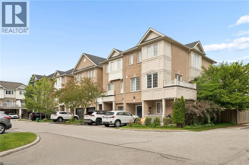 #35 1790 FINCH Avenue - 30