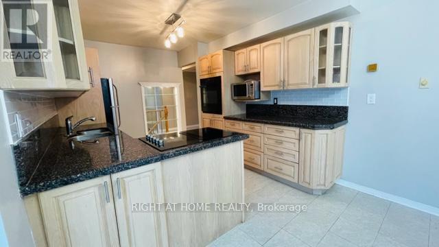 35 DAVIES CRESCENT - 10