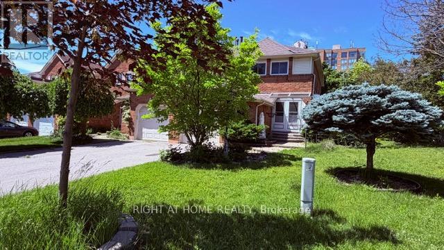 35 DAVIES CRESCENT - 30