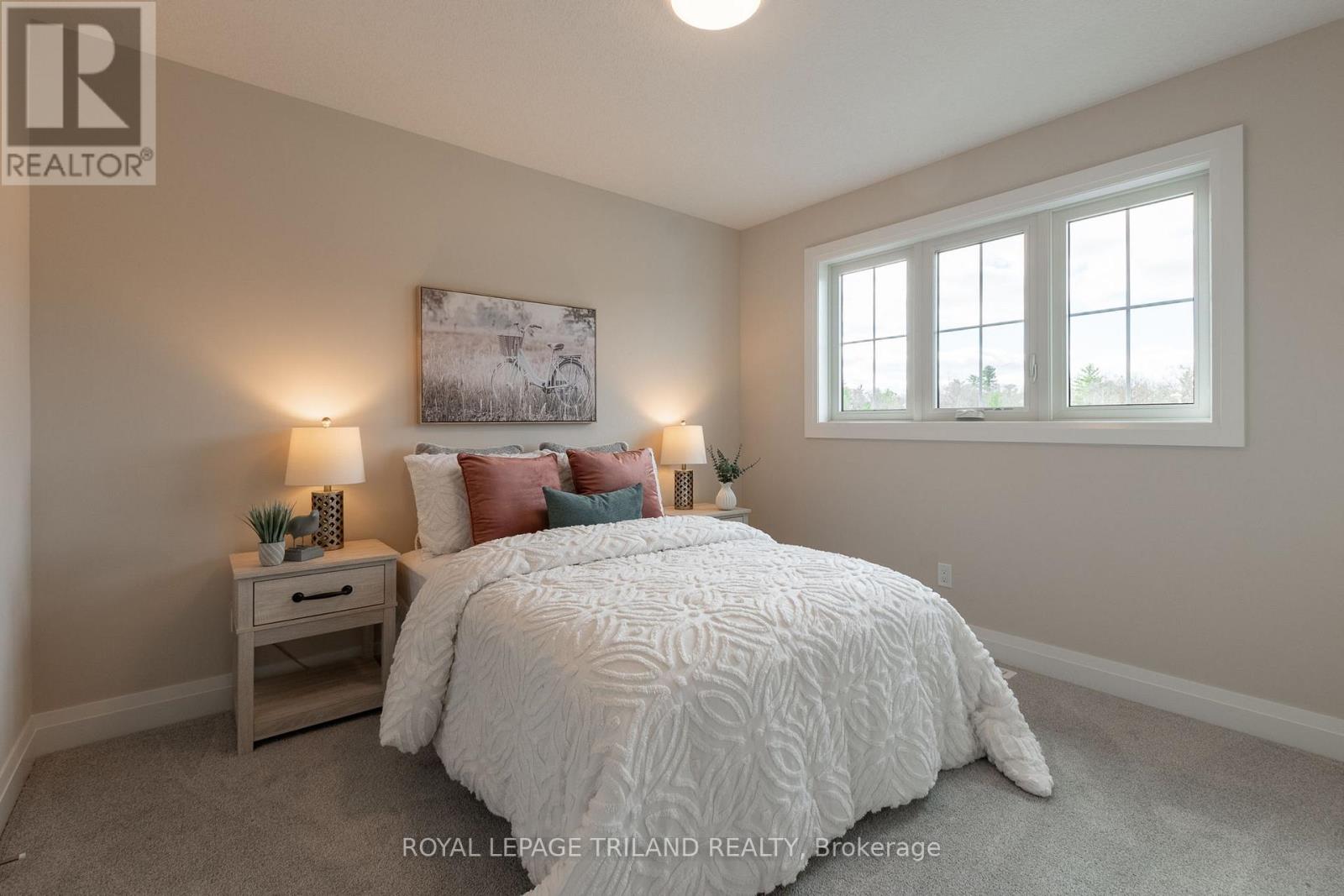 31 ALLISTER DRIVE - 31