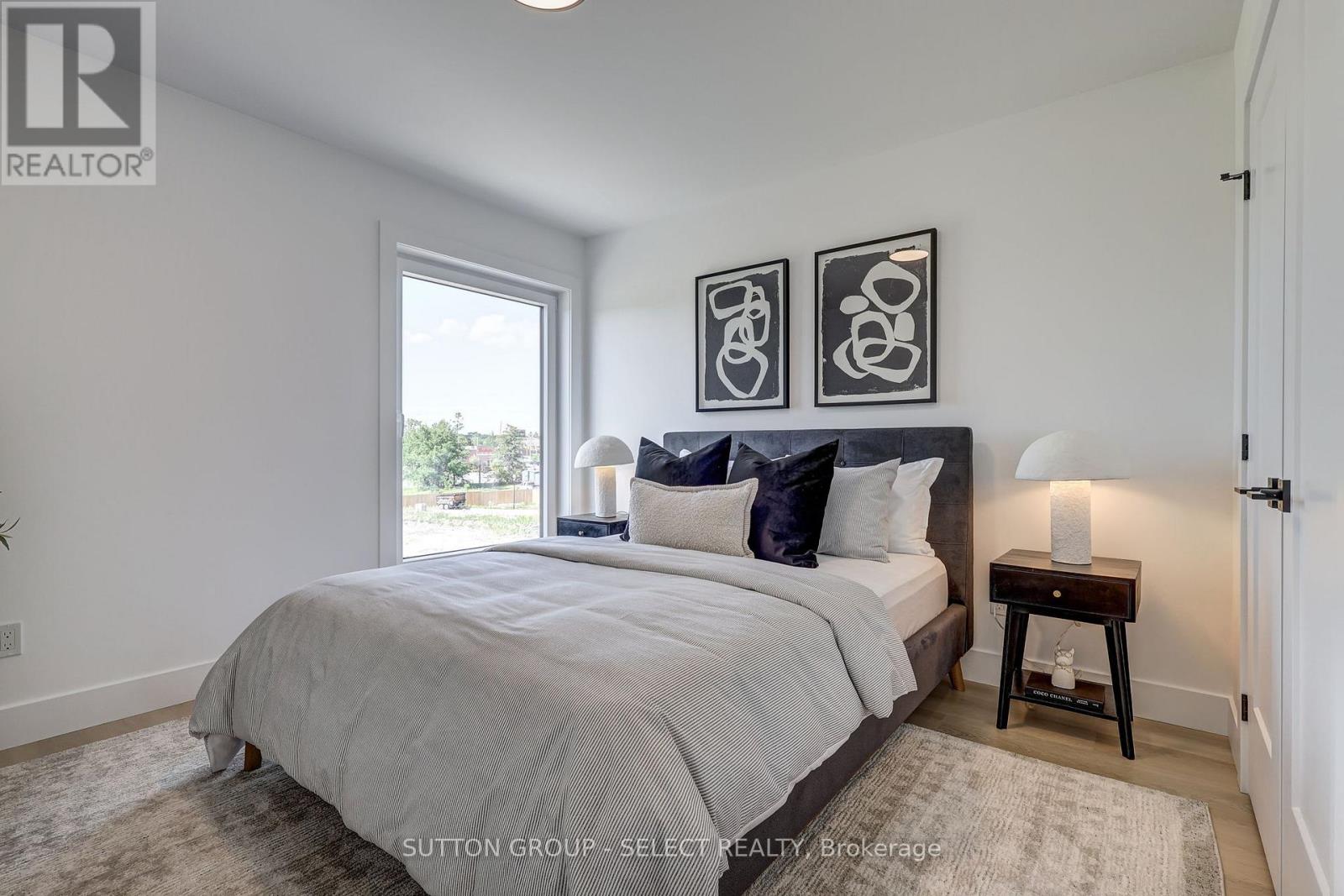 #4 3090 PETTY ROAD - 26