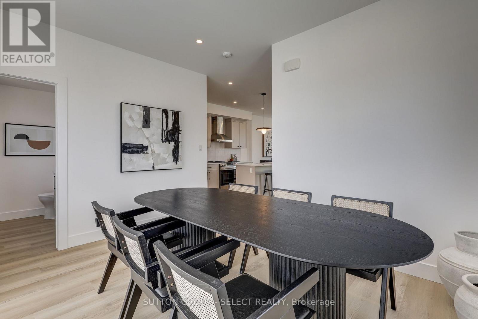 #4 3090 PETTY ROAD - 8