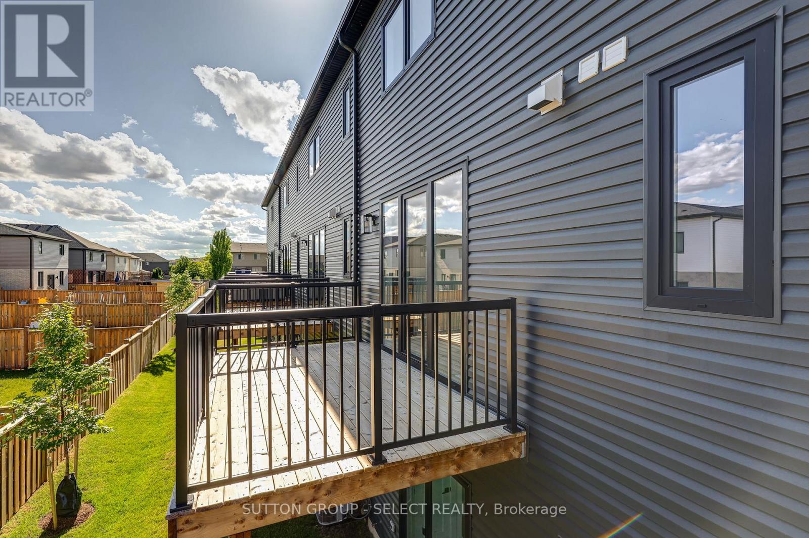 #4 3090 PETTY ROAD - 30