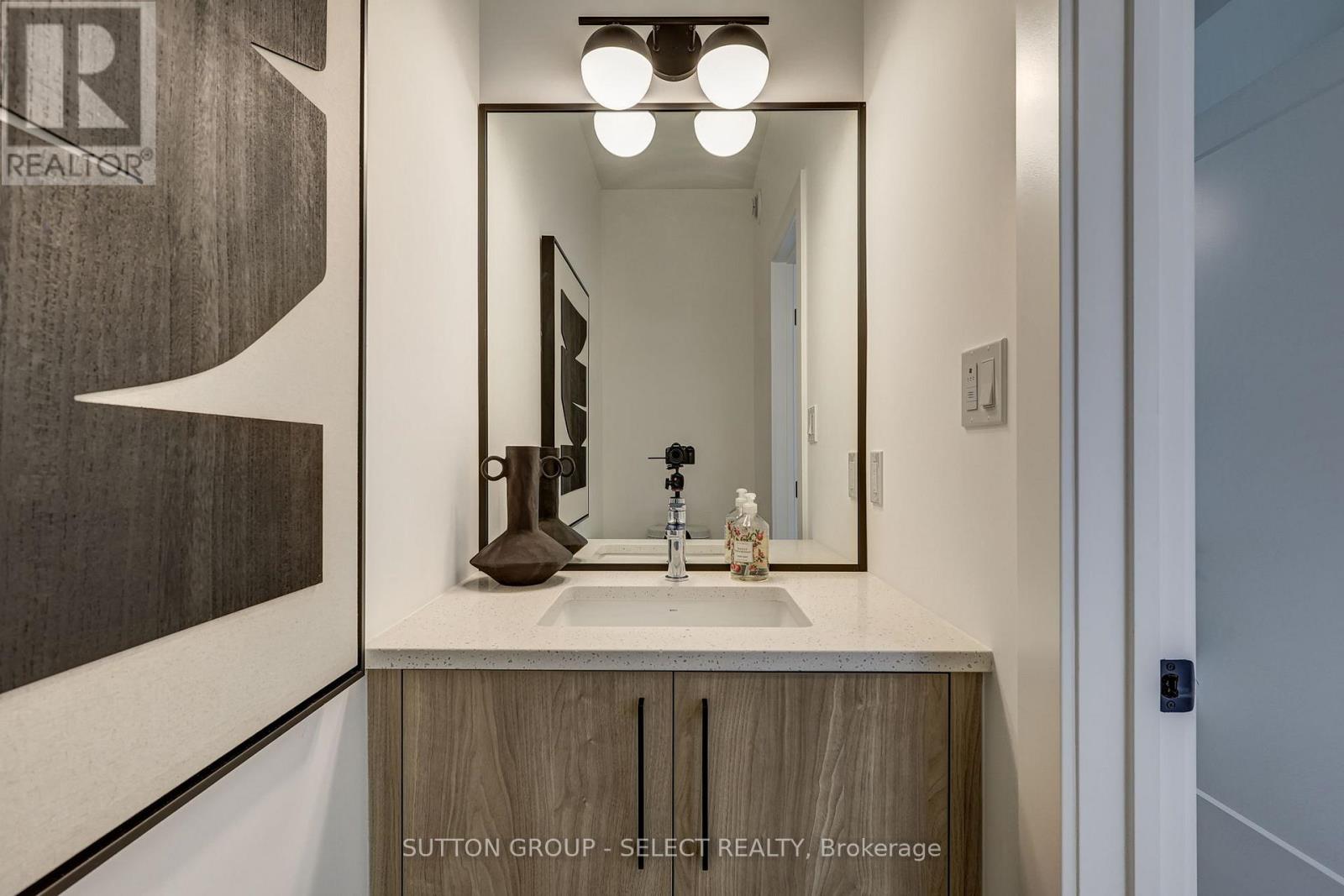 #2 3090 PETTY ROAD - 5
