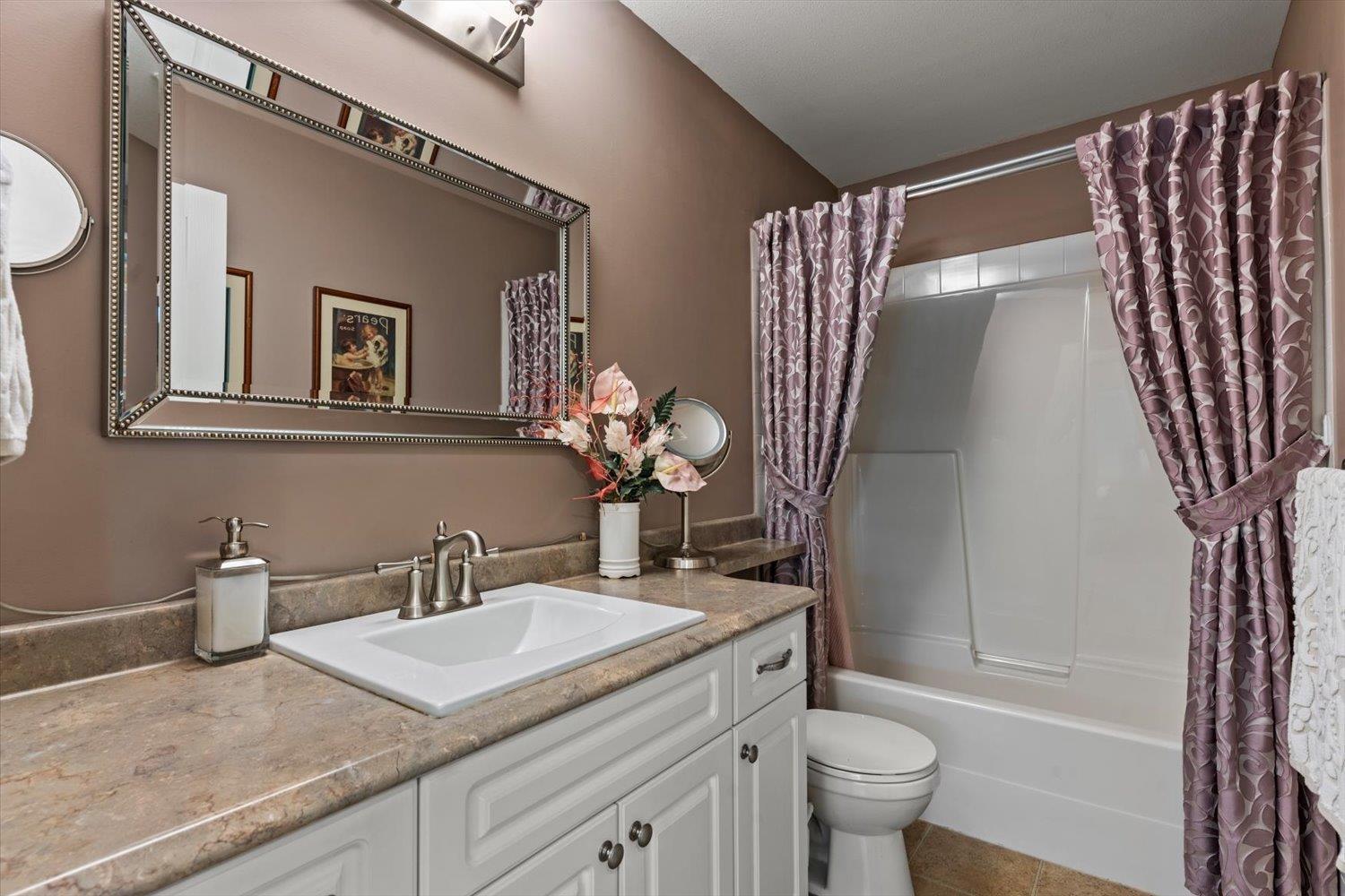 214 46000 THOMAS ROAD, Vedder Crossing, Chilliwack