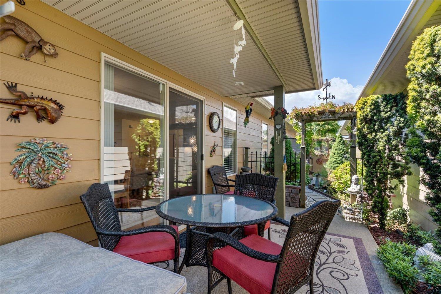214 46000 THOMAS ROAD, Vedder Crossing, Chilliwack