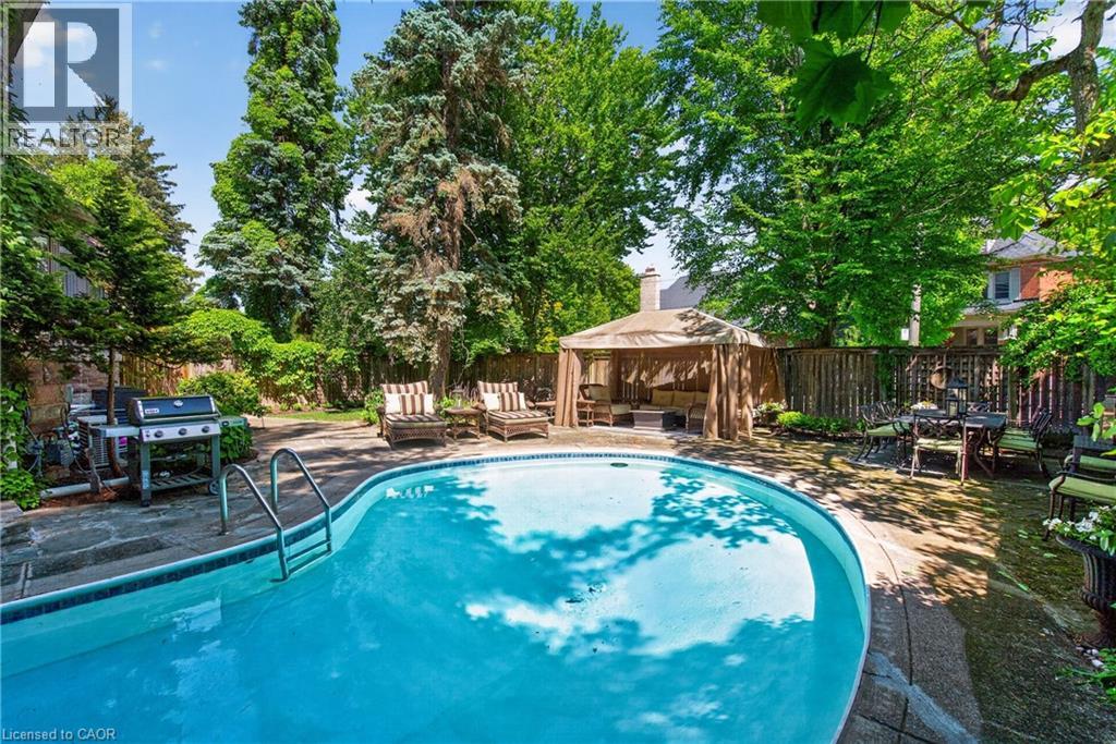74 OAK KNOLL Drive - 2
