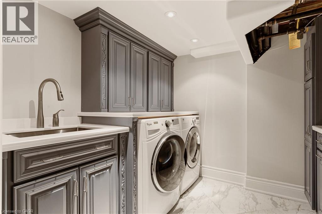 74 OAK KNOLL Drive - 44