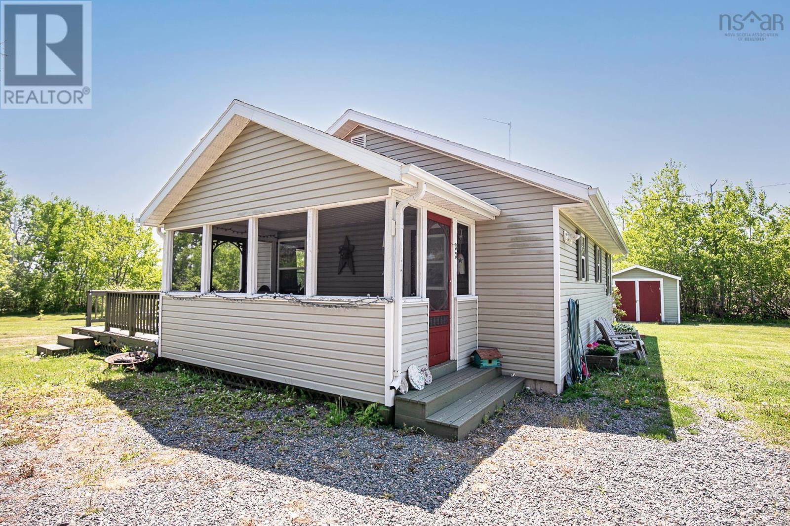 33 Marshview Road - 13